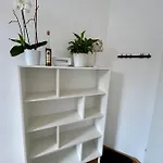 Studio-apartment In Zentraler Lage * Graz