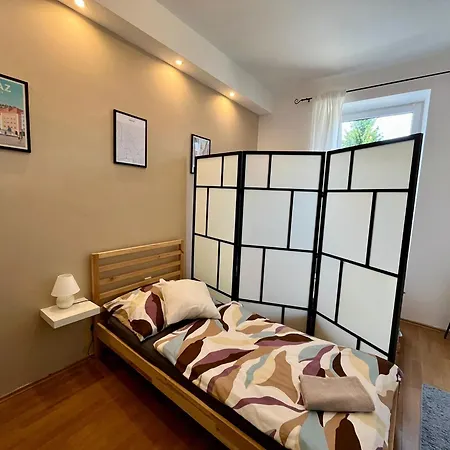 Appartement Studio-apartment In Zentraler Lage